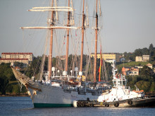 Buque-escuela Juan Sebastián Elcano