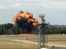 Explosión tras el accidente de la aeronave