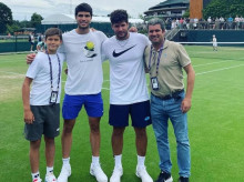 Jaime Alcaraz, con su hermano Carlos