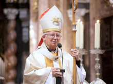 Imagen de archivo del Cardenal Antonio Cañizares en la Catedral de Valencia