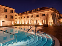 Piscina exterior de Castilla Termal de Olmedo