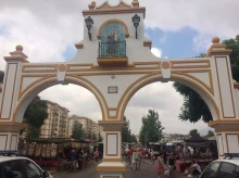 Entrada del mercadillo de Fuengirola, también recinto ferial