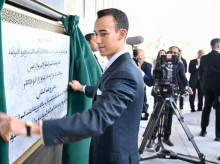 Moulay Hassan, inaugurando el edificio construido en honor a su padre