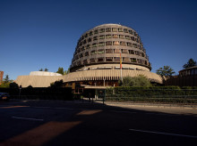 Fachada de la sede del Tribunal Constitucional.