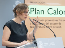 La ministra de Sanidad, Mónica García, durante la presentación del Plan Nacional de actuaciones preventivas de los efectos de los excesos de temperaturas sobre la salud, a 3 de junio de 2026