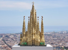 El kit de LEGO de la Sagrada Familia

REMITIDA / HANDOUT por LEGO
Fotografía remitida a medios de comunicación exclusivamente para ilustrar la noticia a la que hace referencia la imagen, y citando la procedencia de la imagen en la firma
04/6/2026