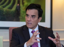 Carlos Espá, nuevo canciller de Perú