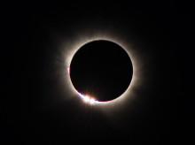 Vista durante el eclipse solar total de 2026, a 12 de agosto de 2026