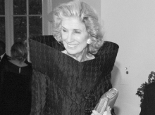 Nancy Kissinger, junto a Henry Kissinger