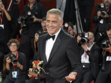 George Clooney en la alfombra roja del Festival de Cine de Venecia