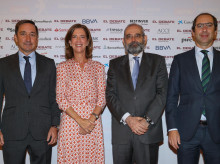Enrique Serra , Alejandra Kindelán, Alfonso Bullón de Mendoza y Pablo Martínez-Pina