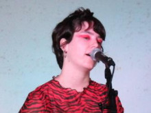 Ane Zubeldia Magriñá, ganadora del Premio Nacional de Poesía Joven