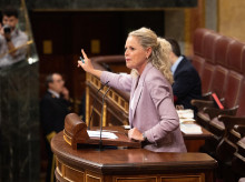 La portavoz del PSOE, Montse Mínguez, defendiendo los decretos leyes de vivienda el 2 de octubre