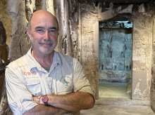 José Manuel Galán, en el interior de la tumba de Djehuty