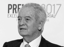 Agustín de Grandes Pascual