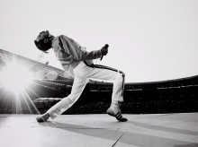 Freddie Mercury en el Wembley Stadium de Londres en 1986