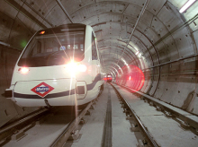 Metro de Madrid a su paso por un túnel