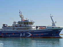 Vista del pesquero Argos Georgia, en el que iban 27 personas a bordo
