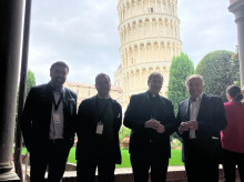 Delegación en Pisa