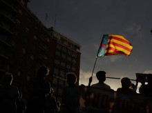 Una bandera independentista valenciana en la marcha del pasado 9 de octubre, en Valencia
