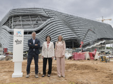 CaixaBank y el Roig Arena han firmado un acuerdo de patrocinio para los próximos cuatro años
