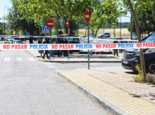 Las inmediaciones del Colegio Americano de Madrid con una banda policial tras el asesinato