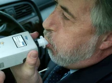 Los conductores profesionales deberán someterse a controles de alcoholemia