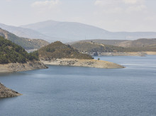 Vista del embalse del Atazar en el Berrueco, a 11 de agosto de 2022, en El Berrueco, Madrid.