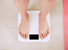 Las inyecciones para bajar de peso imitan una hormona natural para regular el apetito y la saciedad