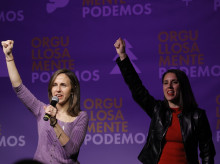 Ione Belarra e Irene Montero en un acto de Podemos