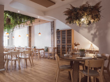 Imagen de la sala del Restaurante Pinea de Ayora.