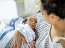 Recién nacido y su madre