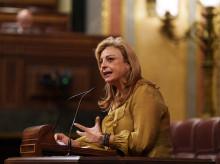 La diputada de Coalición Canaria Cristina Valido interviene durante una sesión plenaria en el Congreso de los Diputados, a 17 de febrero de 2026, en Madrid (España). La sesión debate dos proposiciones de ley: una del PSOE sobre la evaluación del impacto de las políticas públicas en la juventud, y otra del VOX, de carácter orgánico, para prohibir el uso del nicab y el burka en el espacio público; que si superan la votación inicial, iniciarán su tramitación parlamentaria.

Matias Chiofalo / Europa Press
17/2/2026