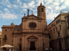 Fachada exterior de la Basílica de la Merced en Barcelona
