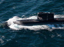 El submarino español S-81 Isaac Peral, primero de la clase S-80, en navegación