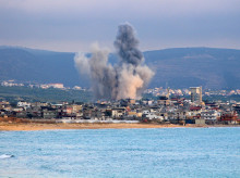 Smoke rises from the site of an Israeli strike near the southern Lebanese city of Tyre on May 27, 2026. Israel launched broad strikes on Lebanon including near the city of Tyre on May 27, as Hezbollah said its fighters clashed with Israeli forces beyond an Israeli-declared "yellow line" in the south despite a ceasefire. (Photo by KAWANT HAJU / AFP)