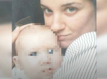 La madre de la bebé fallecida en Sevilla ha negado que las quemaduras sufridas por la menor fueran consecuencia de un accidente