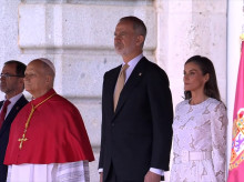 Así ha sonado el hinmo de España durante las visita del Papa al Palacio Real