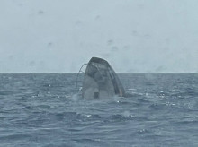 Imagen del catamarán hundido en Tabarca, Alicante