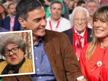 El humorista Bestard en su papel de Madó Pereta junto con la imagen de Pedro Sánchez y su esposa, Begoña Gómez