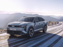 Dacia Striker Hybrid