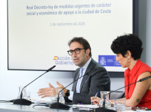 El vicepresidente primero y ministro de Economía, Comercio y Empresa, Carlos Cuerpo; y la ministra de Inclusión, Seguridad Social y Migraciones y portavoz del Gobierno, Elma Saiz
Marta Fernández / Europa Press
01/9/2026