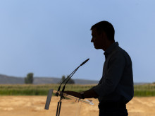 El presidente del Gobierno, Pedro Sánchez, durante la presentación del Plan Estatal de Fertilizantes, San Martín de la Vega, Madrid (España).