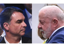 AME867. RÍO DE JANEIRO (BRASIL), 27/09/2026.- Combo de fotografías de archivo que muestra al presidente de Brasil, Luiz Inácio Lula da Silva (d) y al senador Flávio Bolsonaro. A exactamente una semana de una de las elecciones más polarizadas en la historia de Brasil, el presidente Luiz Inácio Lula da Silva y el senador Flávio Bolsonaro, técnicamente empatados en los sondeos, luchan por el llamado 'voto útil' para intentar definir la Presidencia sin necesidad de un balotaje. EFE/ARCHIVO