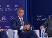 Los presidentes de Galicia, País Vasco y Cataluña en el Foro La Toja
