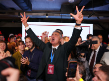 El candidato de la Lista de Estudiantes, Ilija Srdanovic, tras conocerse la victoria
