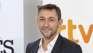 Javier Ruiz es el presentador de Las claves del siglo XXI