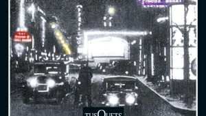 Cubierta de A oscuras, de Thomas Pynchon