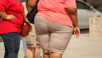 En España, aproximadamente el 17 % de la población sufre obesidad