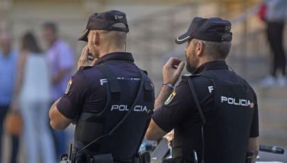Agentes de la Policía Nacional